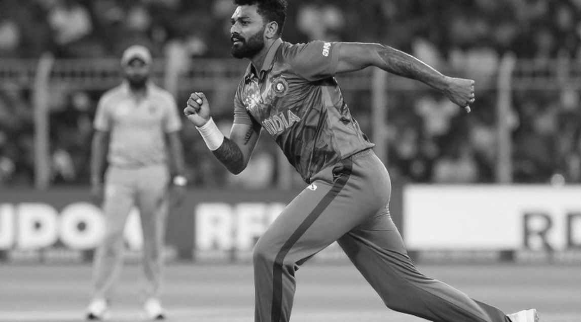 লিচফিল্ড ফিরলেন, অস্ট্রেলিয়া ব্যাটিংয়ে: টস বদলে দিল সিরিজের স্ক্রিপ্ট